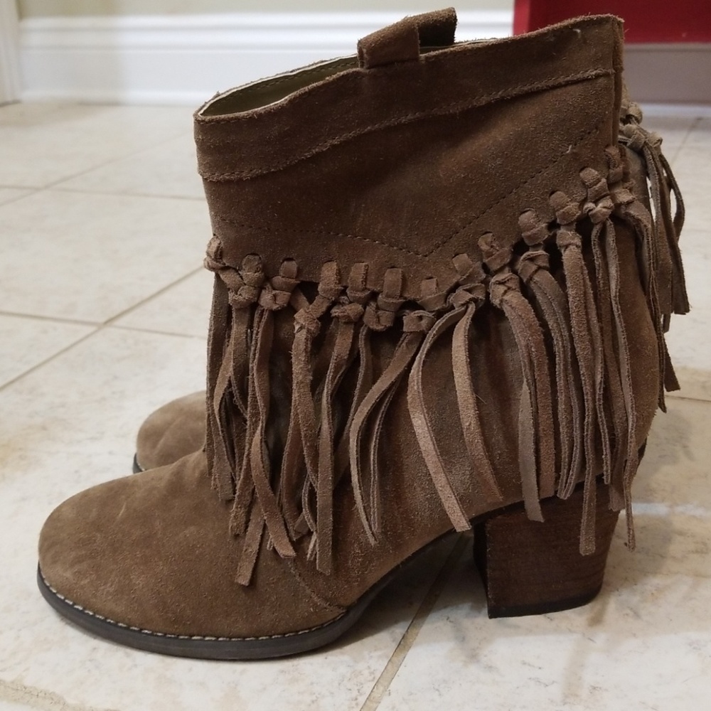 Sbicca fringe boots